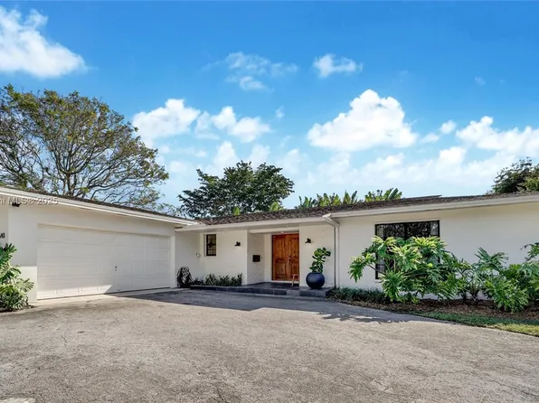 8540 SW 146th St, Palmetto Bay, FL 33158