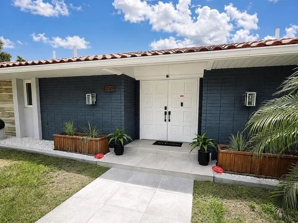 4449 CREWS COURT, PORT CHARLOTTE, FL 33952