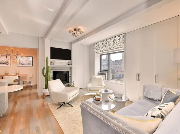 39 W 67th St APT 1503, Manhattan, NY 10023