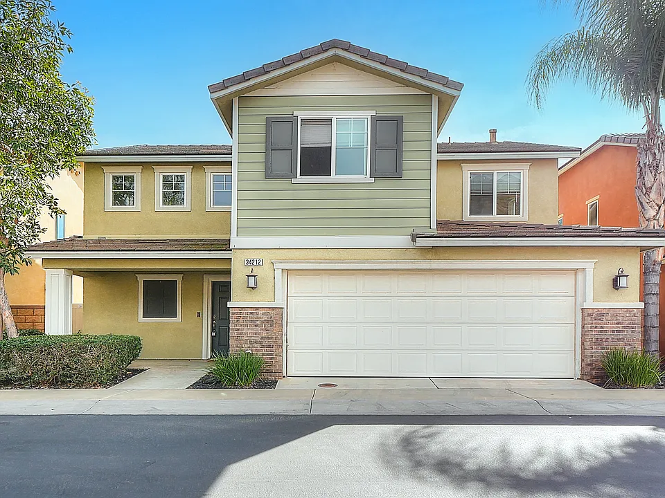 34212 Woodmont #1