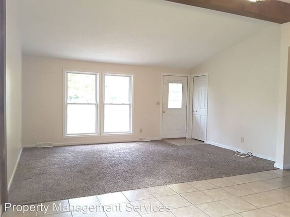 2nd image of 2912 Benham Ave APT B