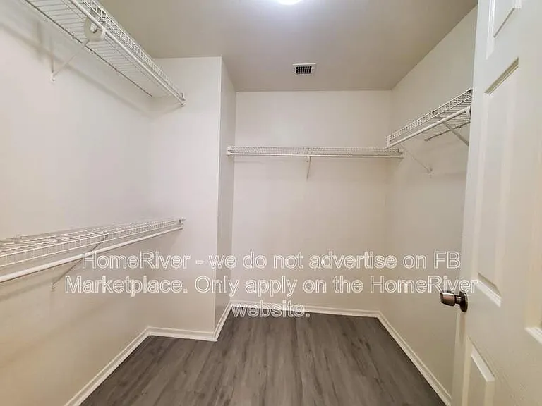 8504 W Jocelyn Ter — Photo 15