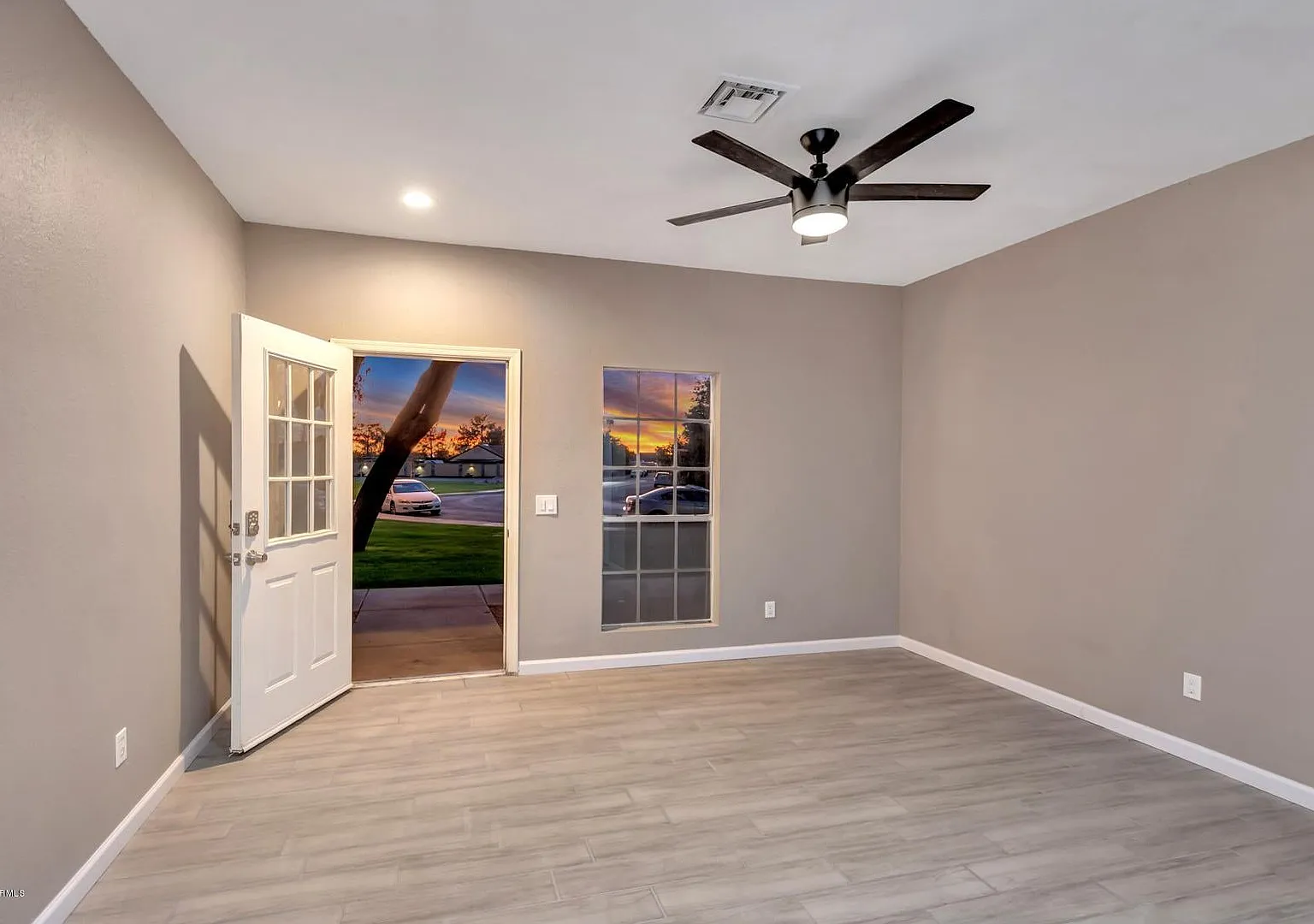 Chandler Townhome — Photo 3