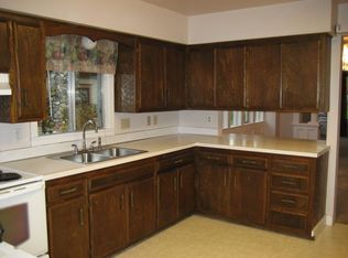 519 F St, Blaine, WA 98230