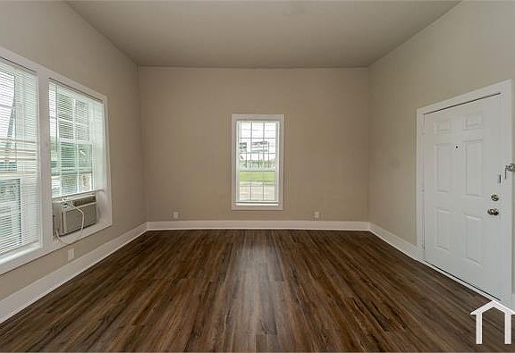 4th image of 1445 Magnolia St APT B