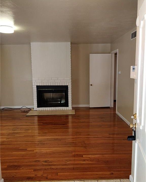 1st image of 4718 Dove Creek Way
