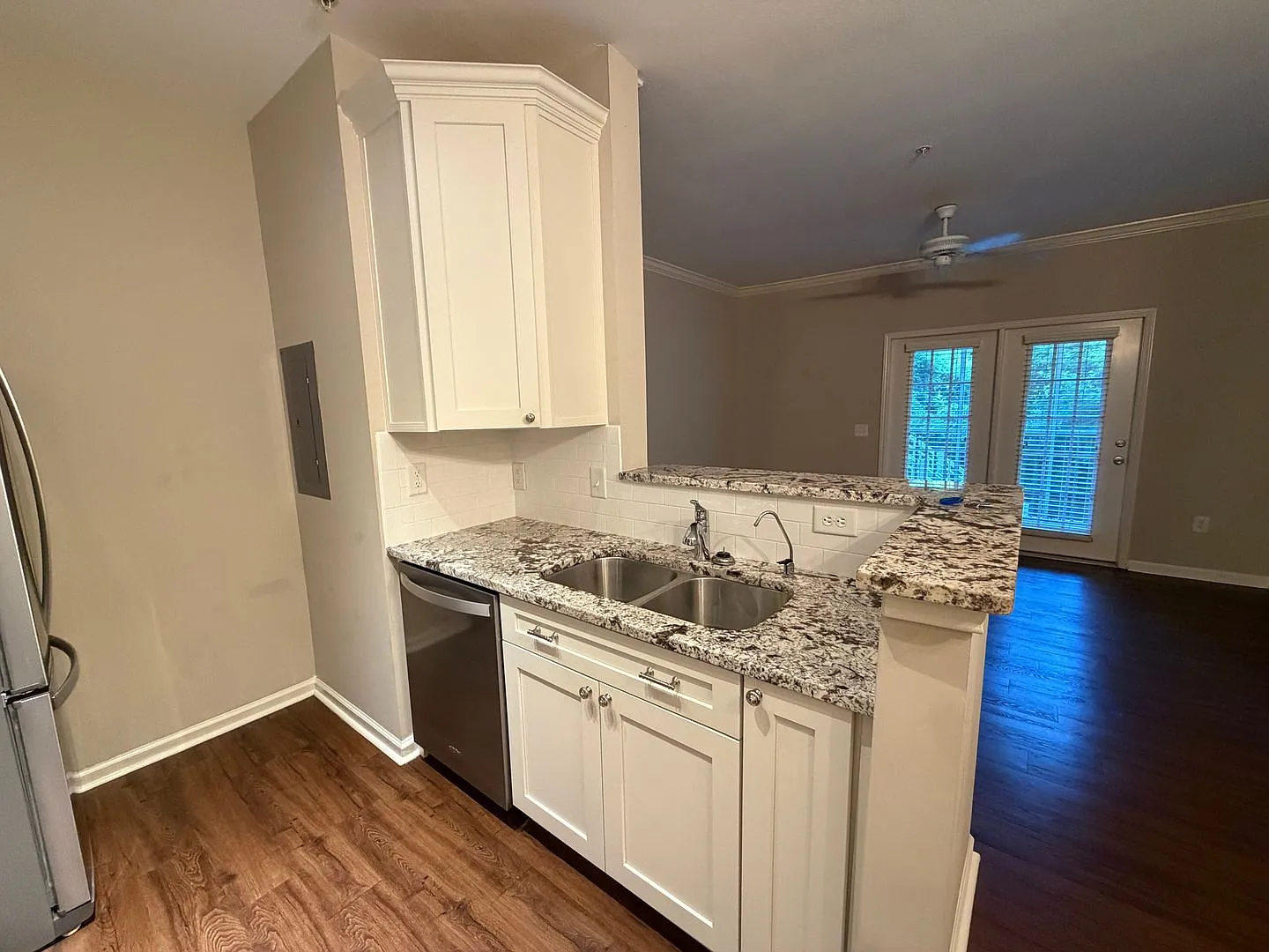 1704 Frederica Road, 304, St. Simons Island, GA 31522 — Photo 4
