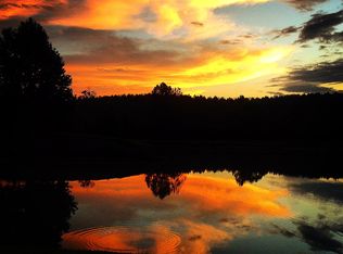 Johns Cir, Talking rock, GA 30540