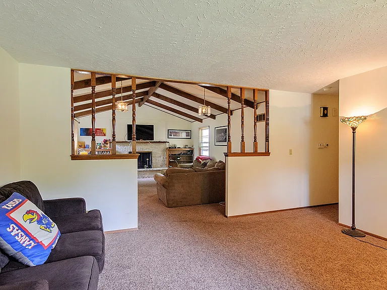 1410 W 21st St — Photo 7