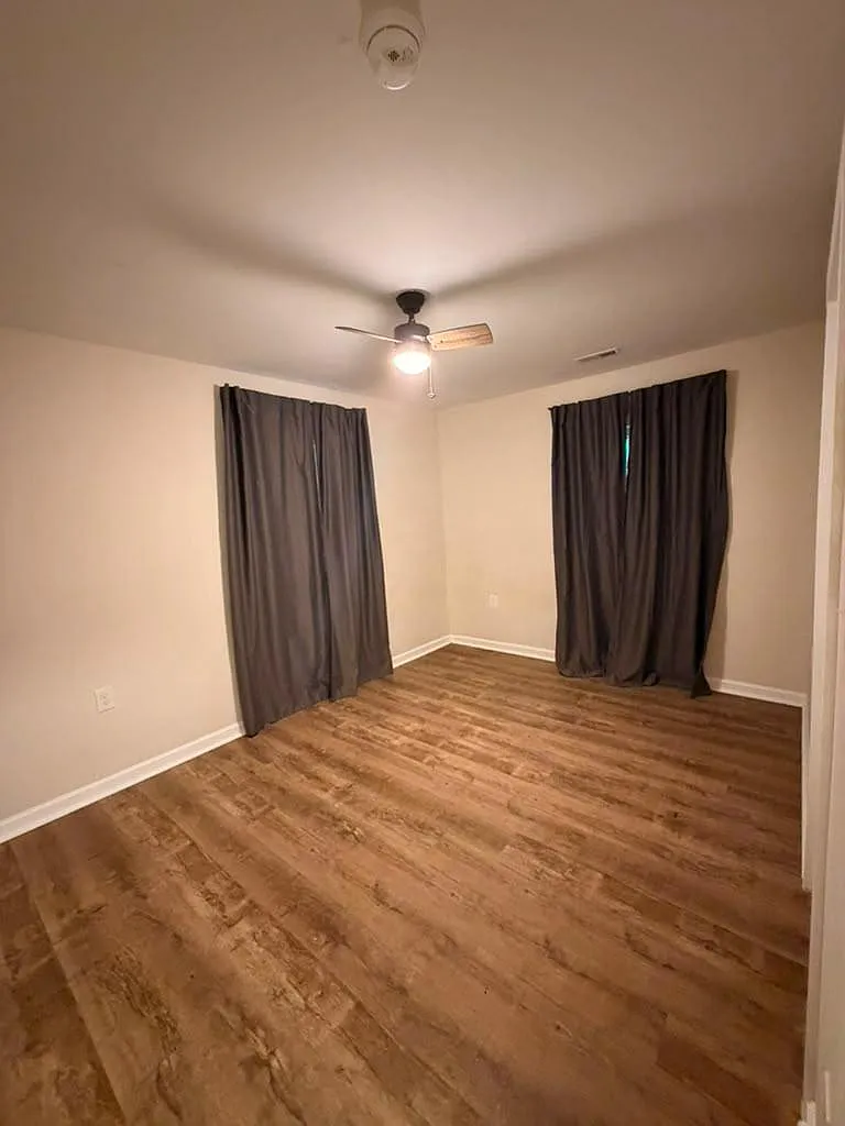 2 bed, 884 sqft, $1,600 — Photo 4