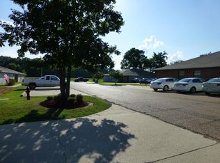 219 College St, Florence, MS 39073