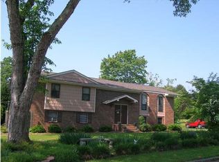 994 Wyndsor Dr, Hixson, TN 37343