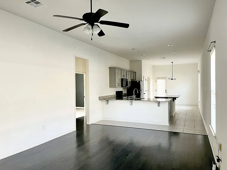 954 Deer Pass Dr — Photo 10