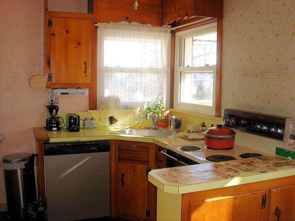 1st image of 50 Alice Ct