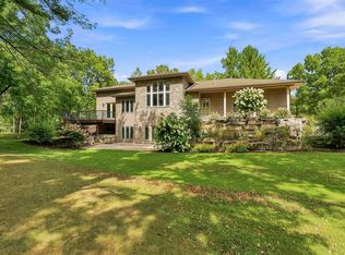 9818 Decker Rd, Reedsville, WI 54230