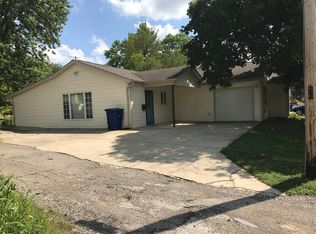 54 Richardson St, Delaware, OH 43015