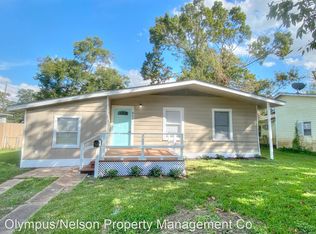 614 Winding Way, Lake Jackson, TX 77566