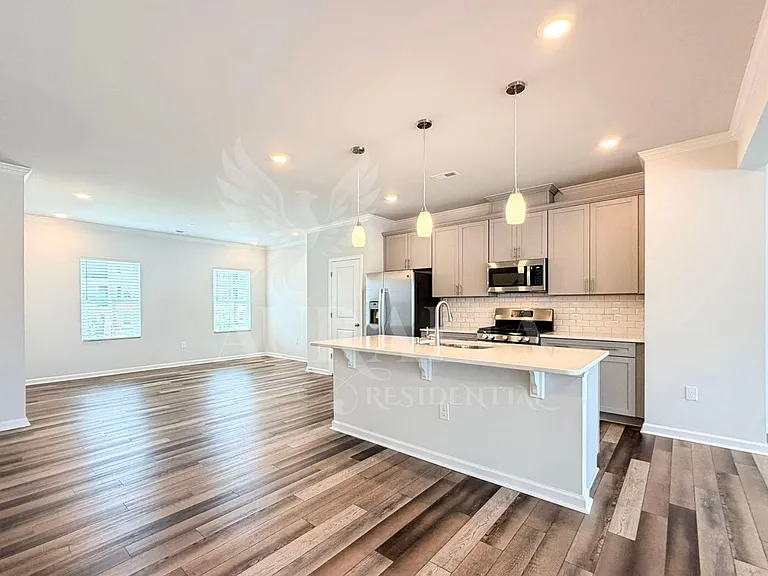 3018 Brellon Ln — Photo 8
