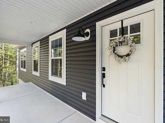 3rd image of 15570 Badger Meadows Way