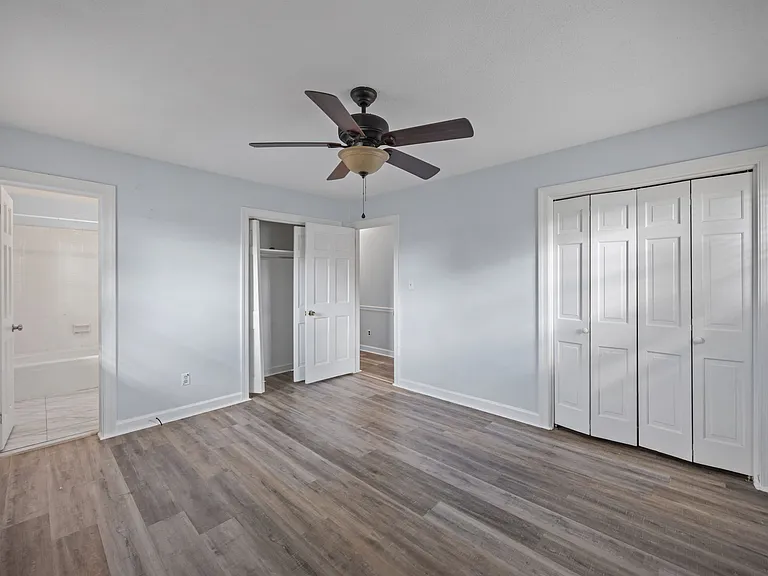 4130 Terrace Dr — Photo 18