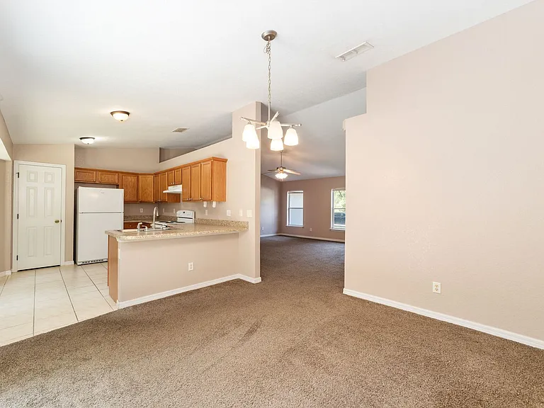 19619 SW Eagle Dr — Photo 9