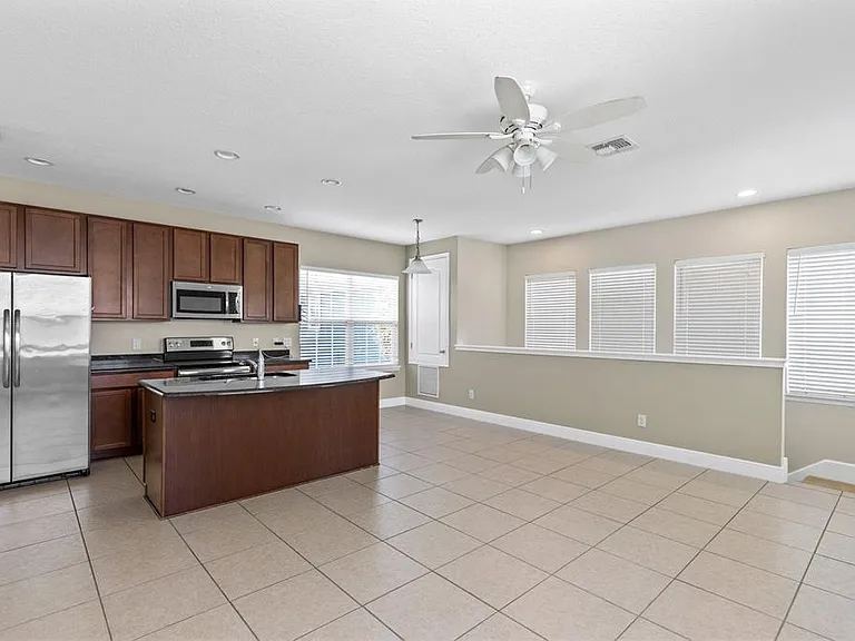 8455 Laureate Blvd — Photo 8