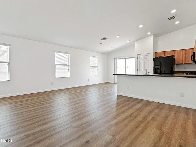 11184 E Wallflower Ln — Photo 9