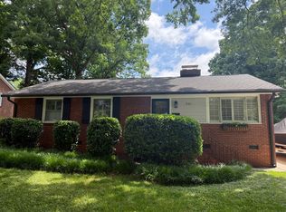 541 Kenlough Dr, Charlotte, NC 28209
