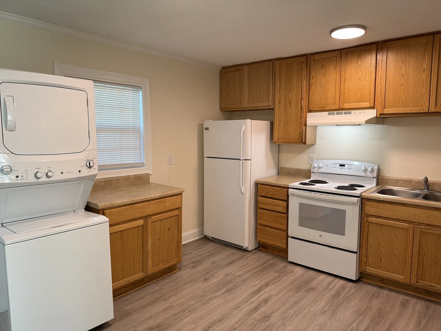 309 Jones Ave — Photo 3