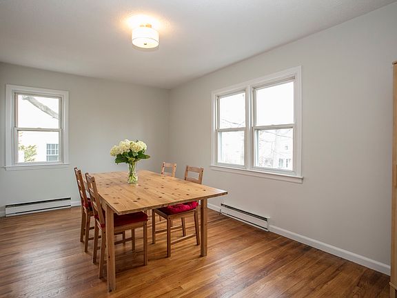 5th image of 14 Winthrop Ave