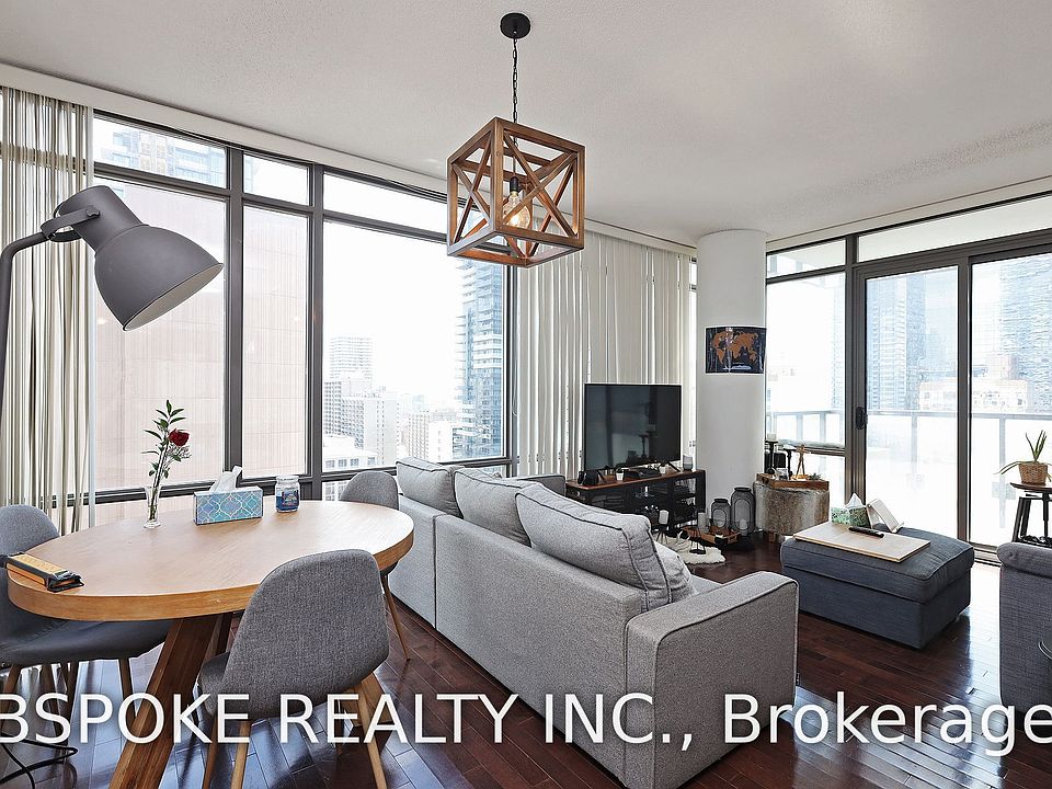 1st image of 37 Grosvenor St #2508