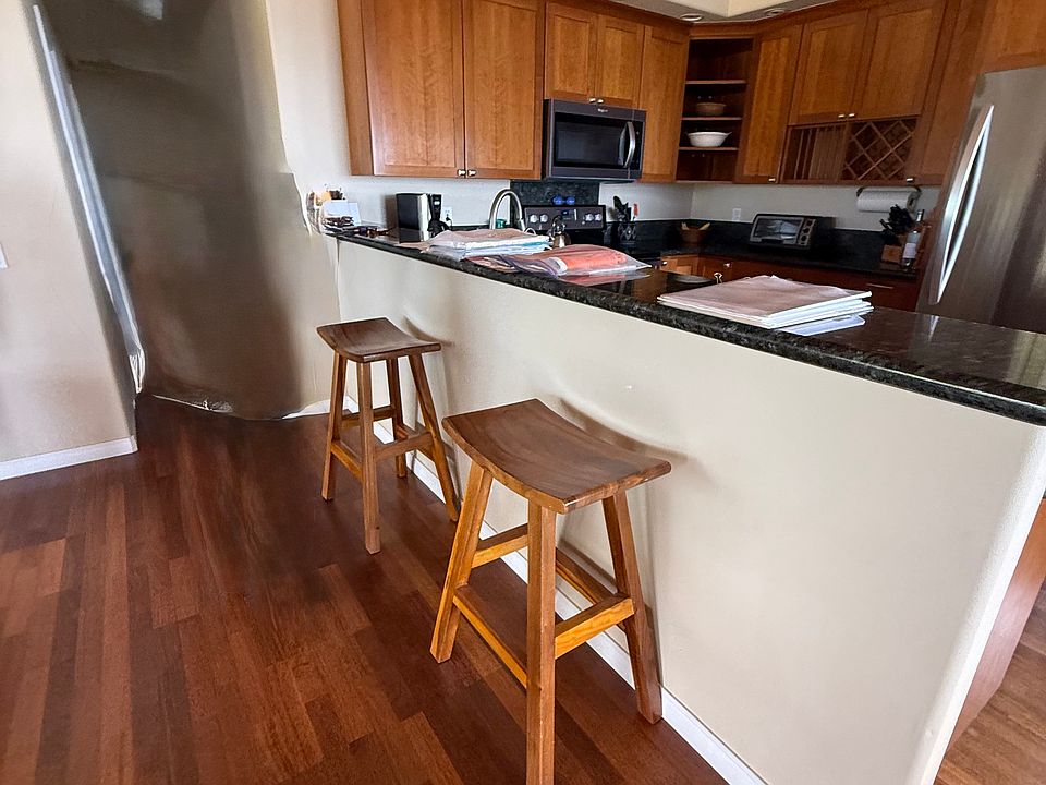 2nd image of 73-1092 Oluolu St