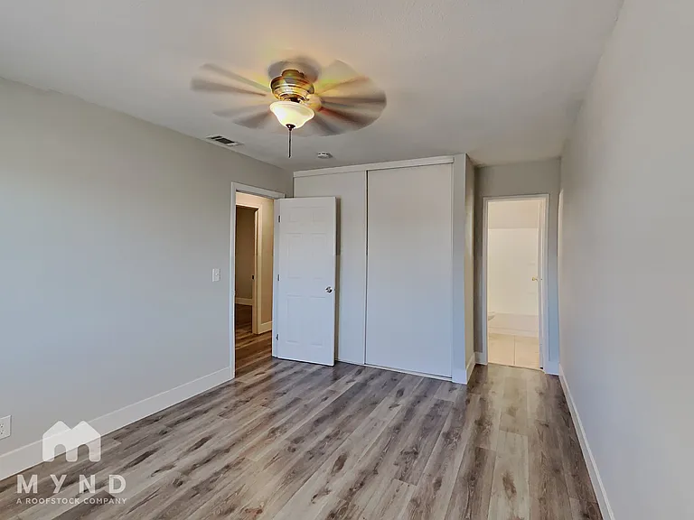5494 Northridge Ln — Photo 12