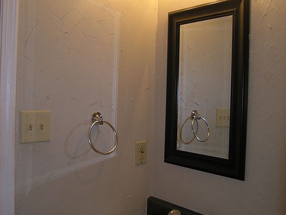 Contemporary bath