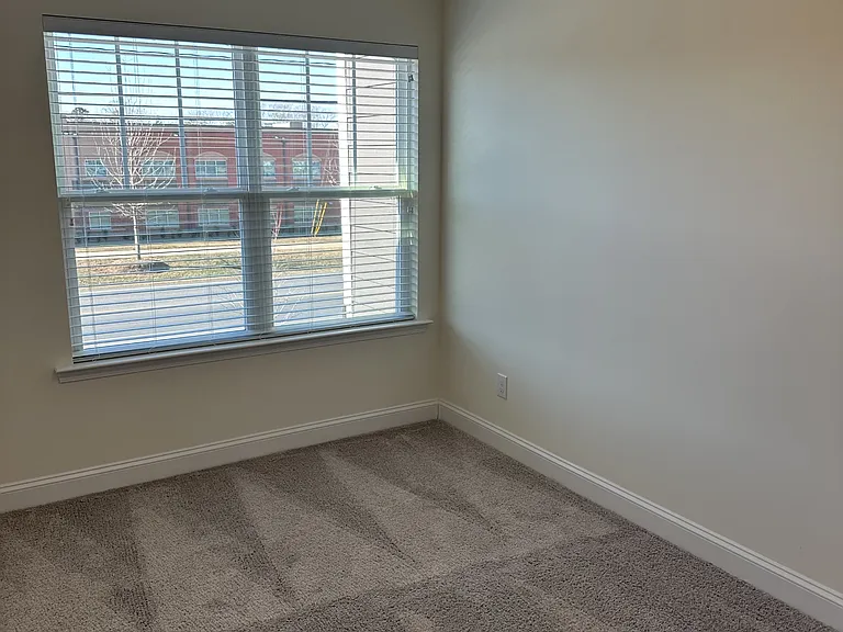 1027 S Point Rd #1 — Photo 26