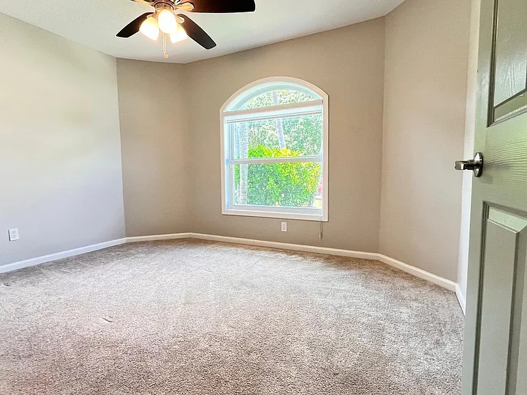 1627 Oak Berry Cir — Photo 41