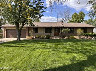 3655 Starr Ave, Oregon, OH 43616