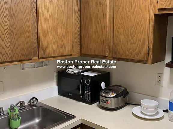 47 Hemenway St. #3 Boston - Fenway Unit Photo 5