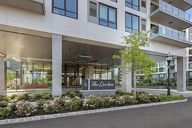 5 Port Imperial Boulevard, #1015