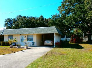 296 Sky Loch Dr W, Dunedin, FL 34698