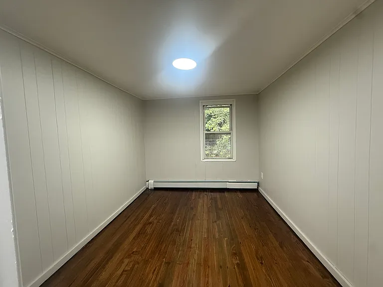 315 Maffett St #1 — Photo 12
