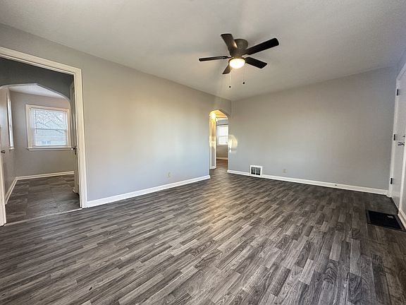 2nd image of 523 Webster Ave #1