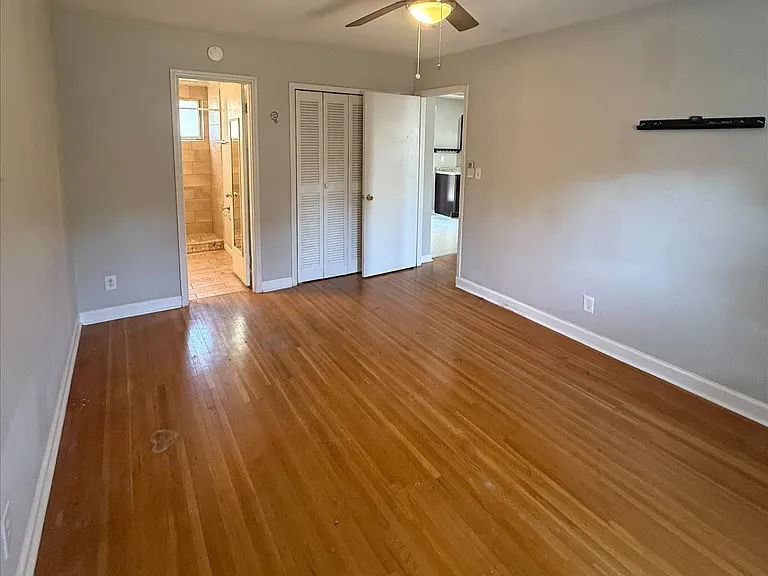 2623 Vail Ave — Photo 5