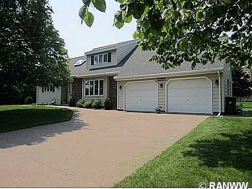1st image of 320 Badger Rd