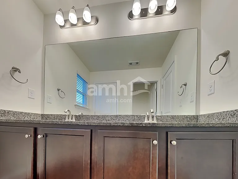 1120 Ashlyn Ct — Photo 19