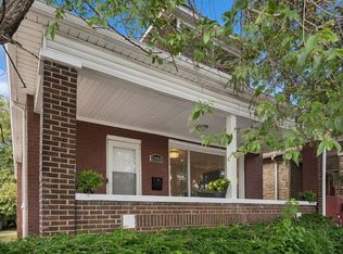 2000 E 93rd St, Chicago, IL 60617