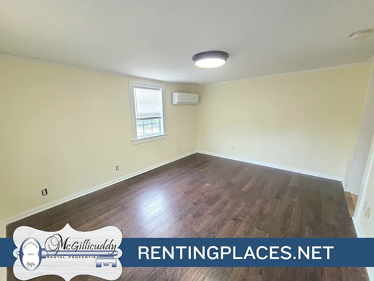 940 Hickman Rd #3 — Photo 1