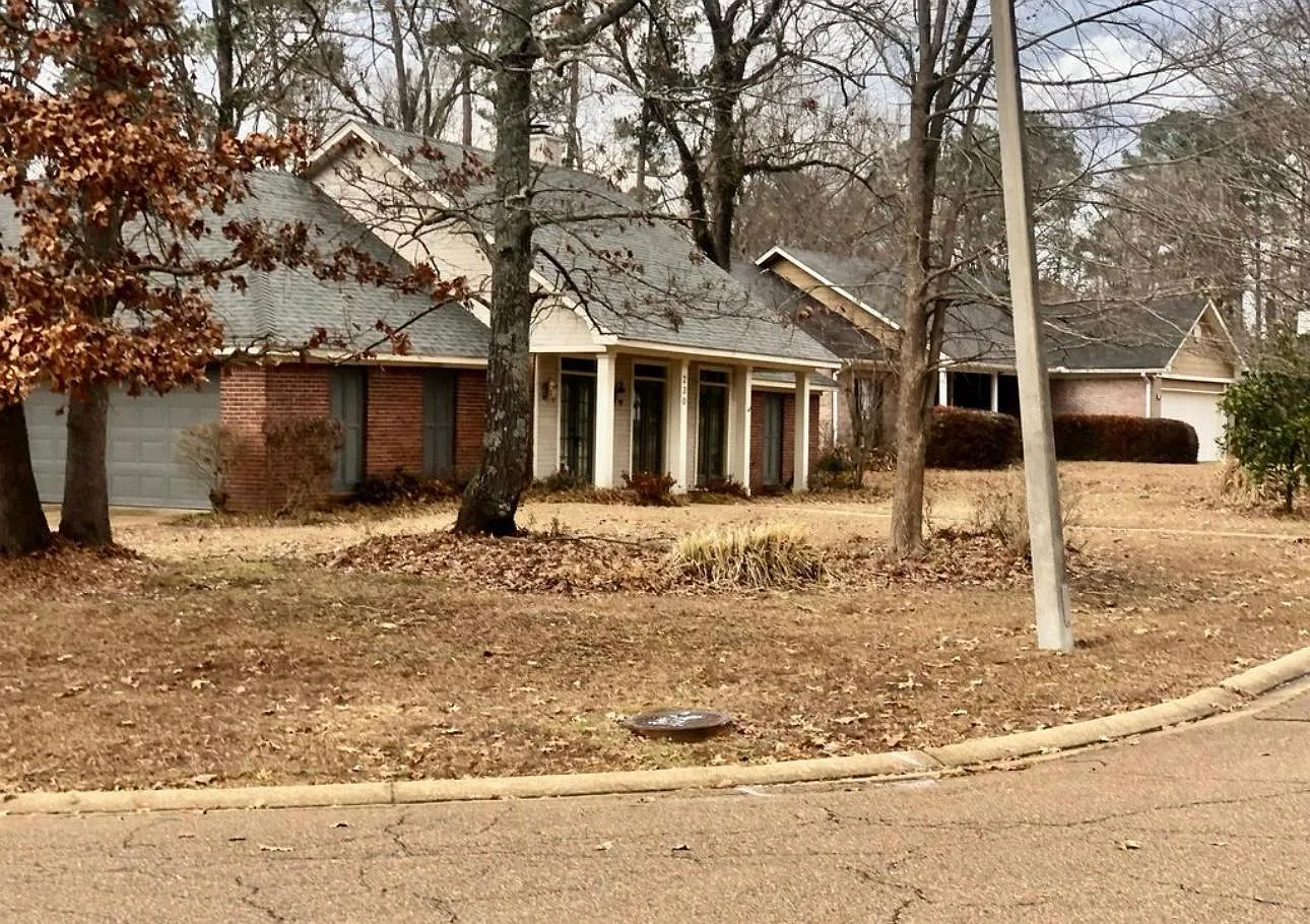 3 bed, 1908 sqft, $2,150 — Photo 4