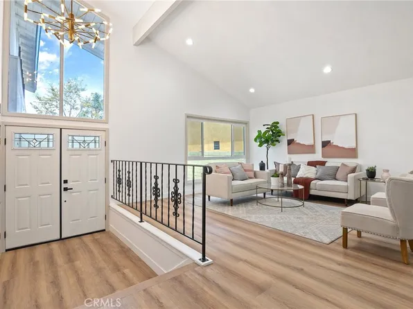 3130 Julian Ave, Long Beach, CA 90808