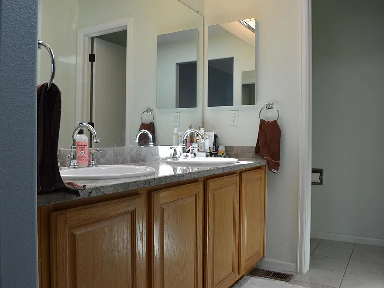 2309 Alpha Ct — Photo 21